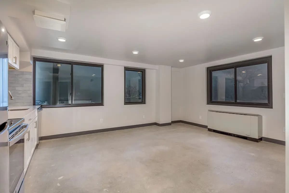 undefined apartments for rent - image - large (11).jpg - 3