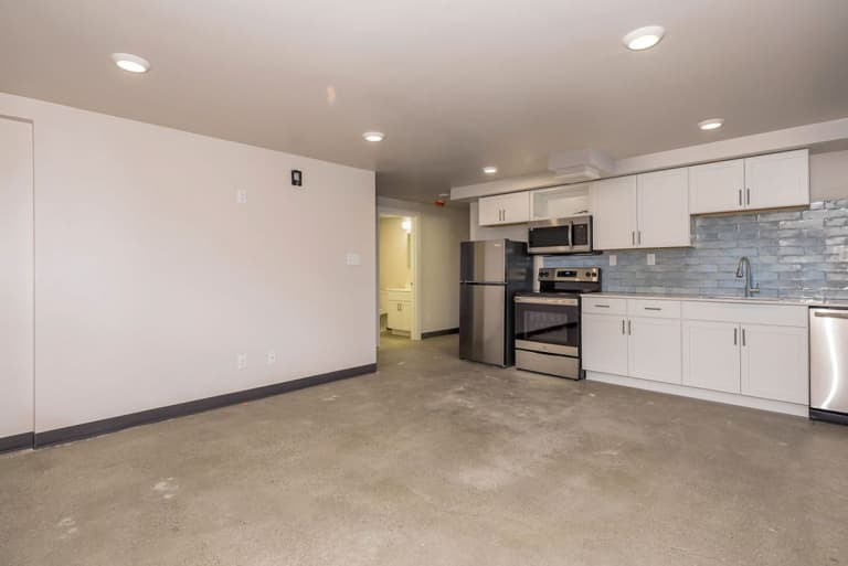 undefined apartments for rent - image - large (31).jpg