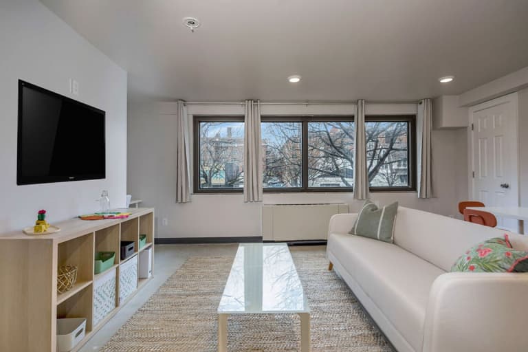undefined apartments for rent - image - large (42).jpg
