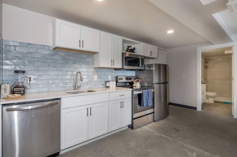 undefined apartments for rent - image - large (51).jpg