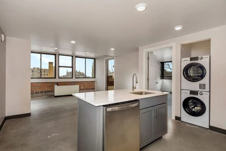 undefined apartments for rent - image - large (56).jpg