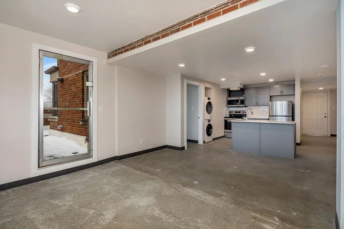 undefined apartments for rent - image - large (66).jpg - 1