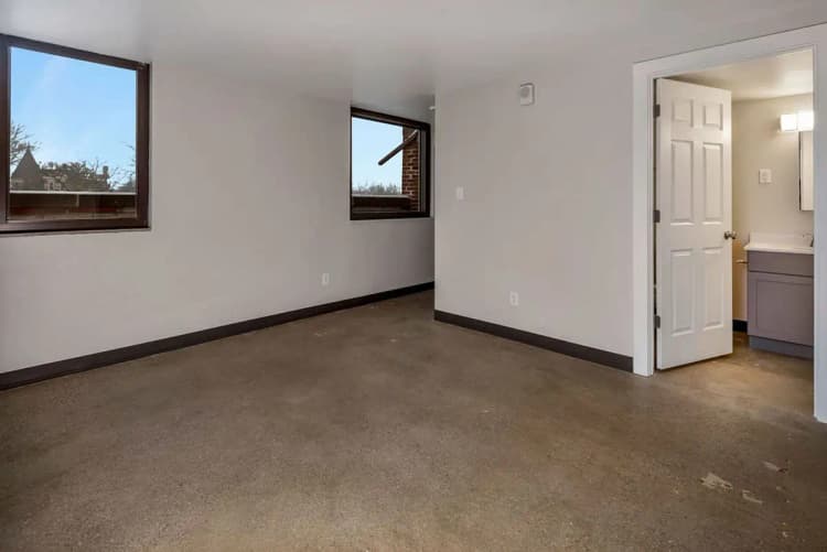 undefined apartments for rent - image - large (70).jpg