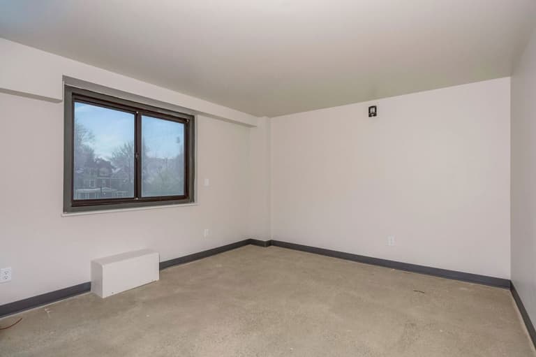 undefined apartments for rent - image - large (77).jpg