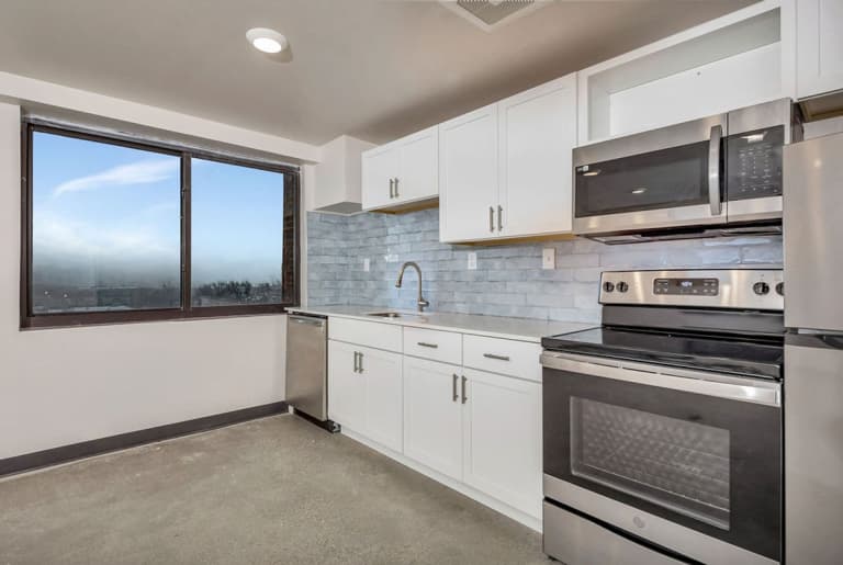 undefined apartments for rent - image - large (99).jpg