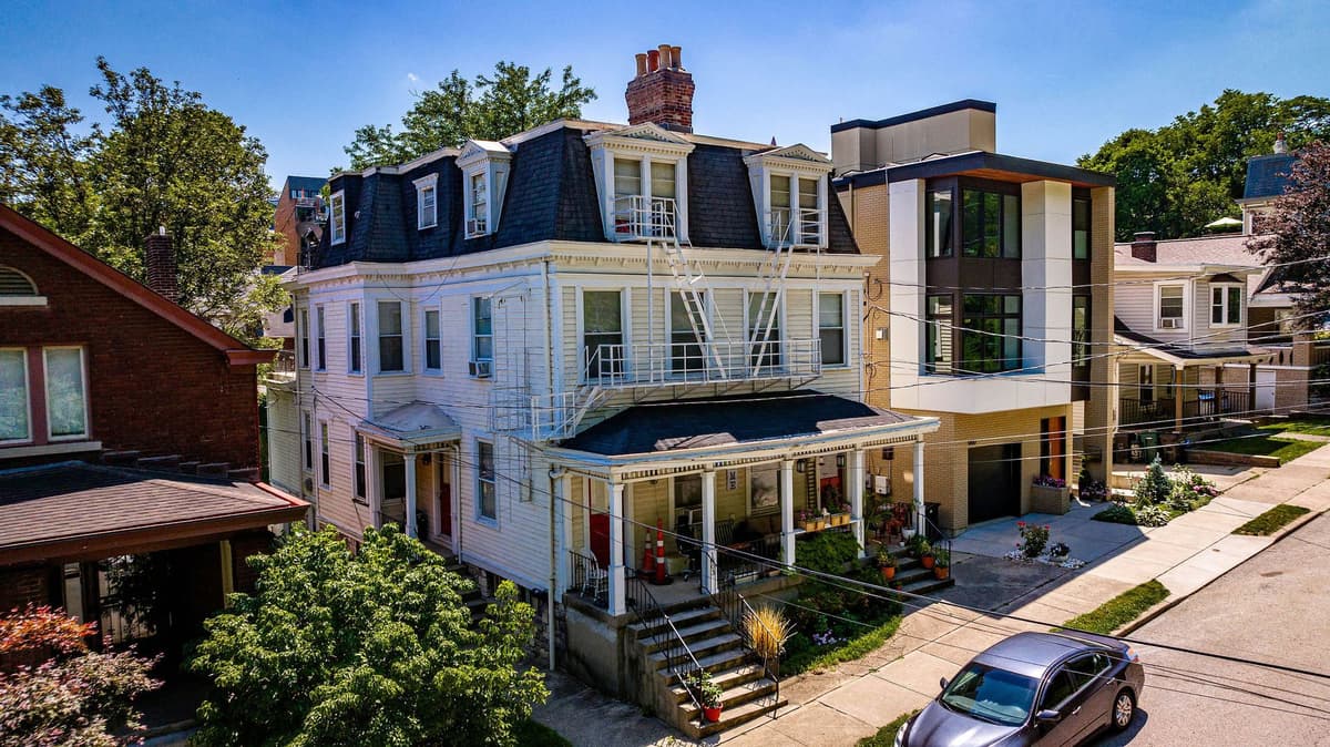undefined apartments for rent - image - large (14).jpg