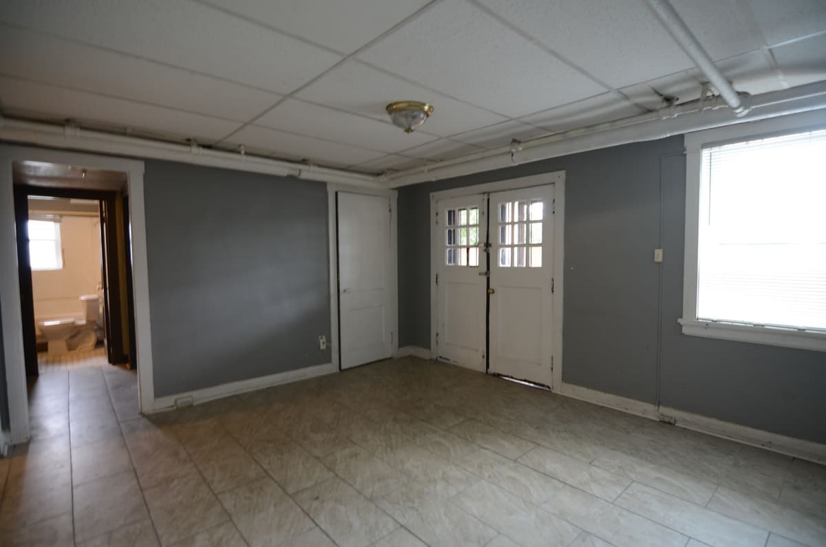 undefined apartments for rent - image - large.jpg - 0