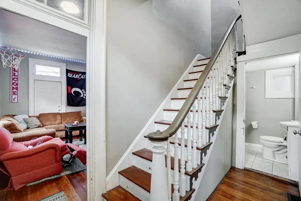 undefined apartments for rent - image - large (1).jpg - 0