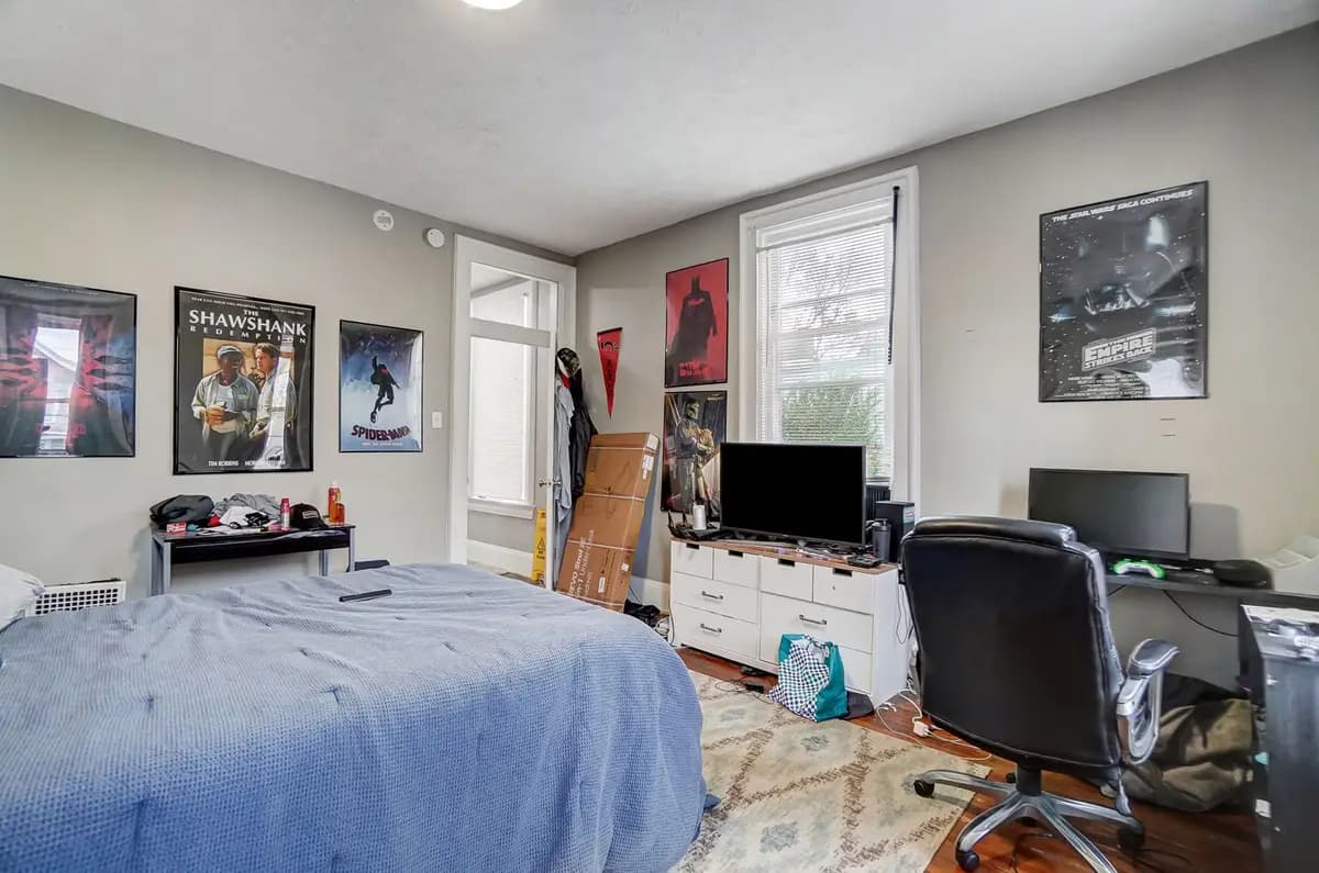 undefined apartments for rent - image - large (15).jpg - 2