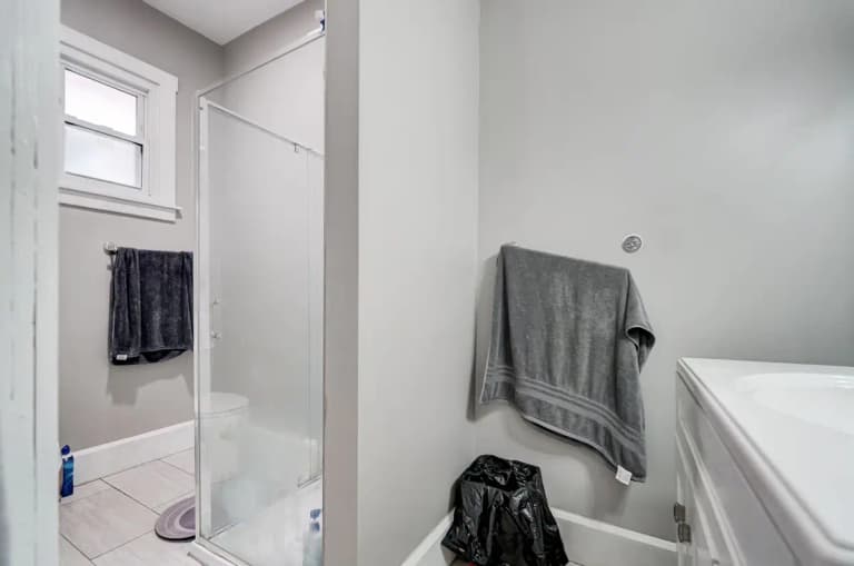 undefined apartments for rent - image - large (16).jpg