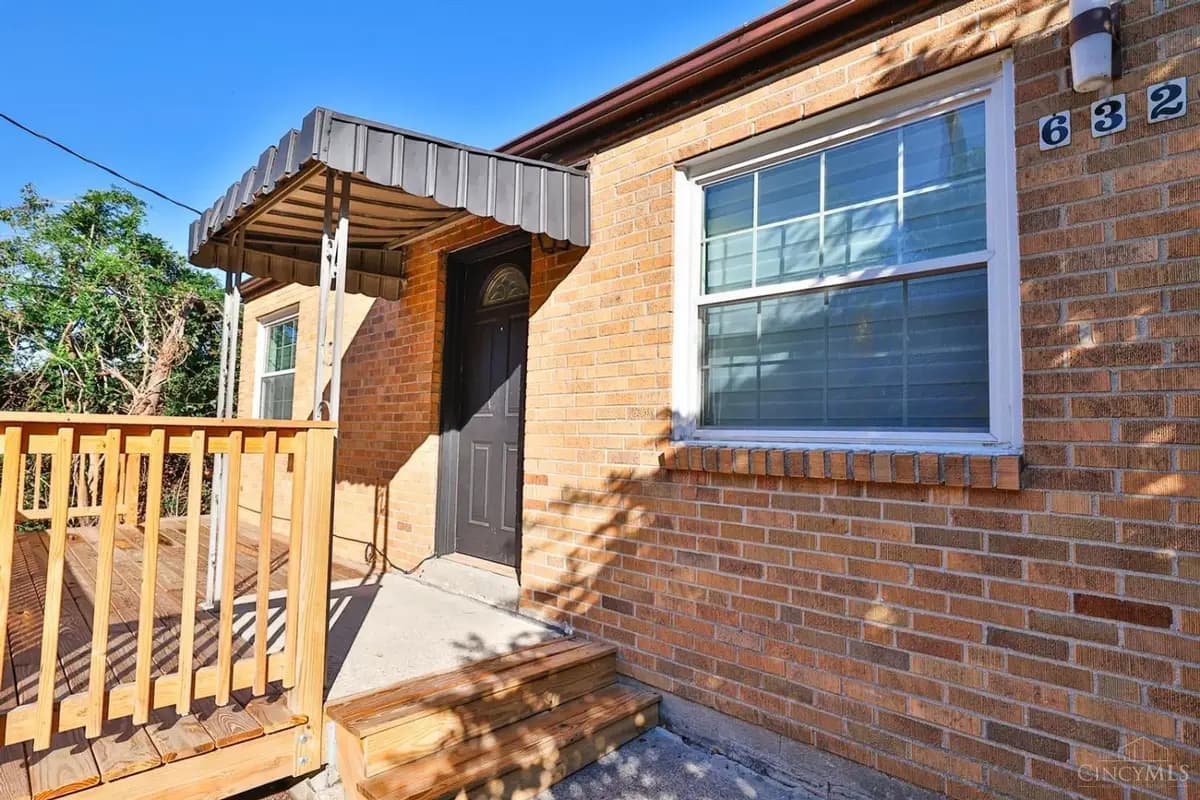 undefined apartments for rent - image - large (1).jpg