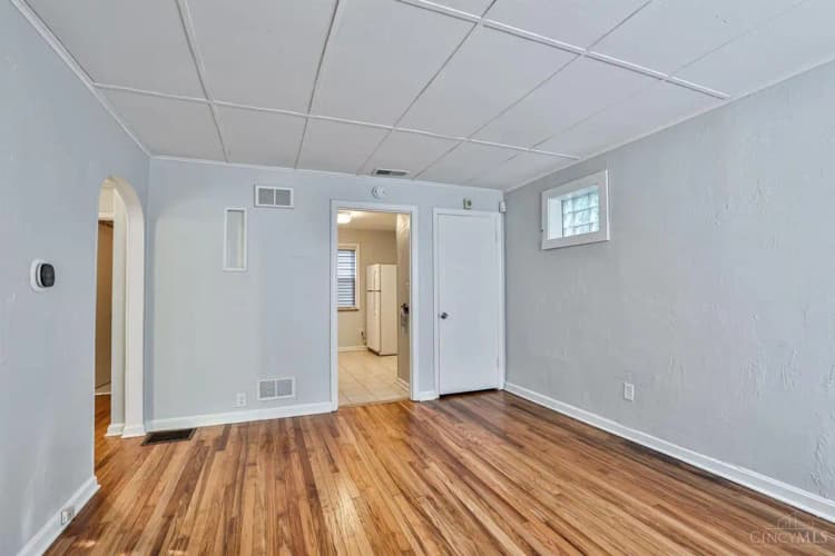 undefined apartments for rent - image - large (2).jpg