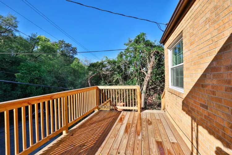 undefined apartments for rent - image - large (20).jpg