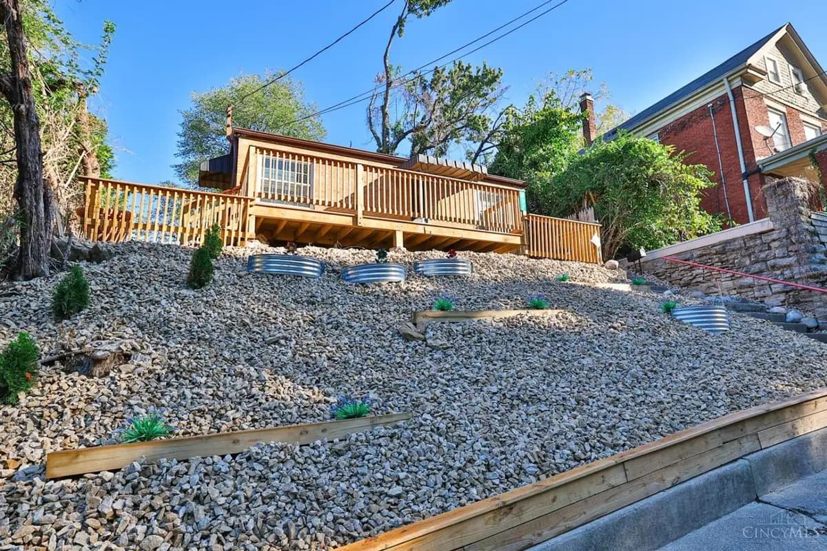 undefined apartments for rent - image - large.jpg - 1