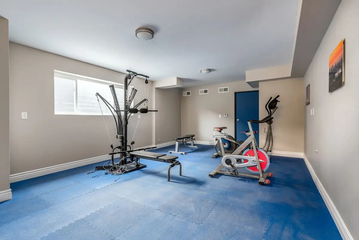 5729 Montgomery Rd - Apartment - 14