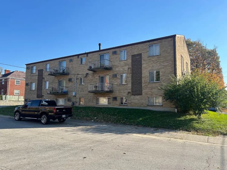 undefined apartments for rent - image - large (10).jpg