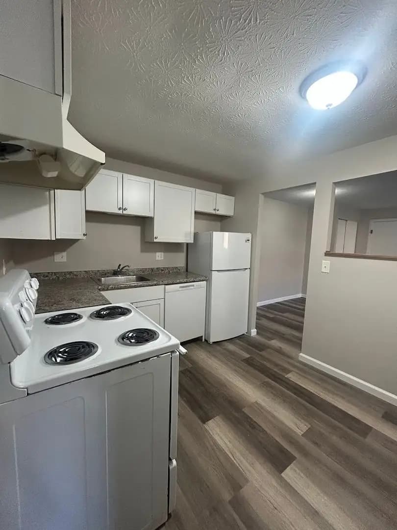 undefined apartments for rent - image - large (19).jpg - 1