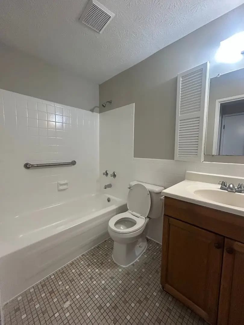 830 Nebraska Ave - Apartment - 22