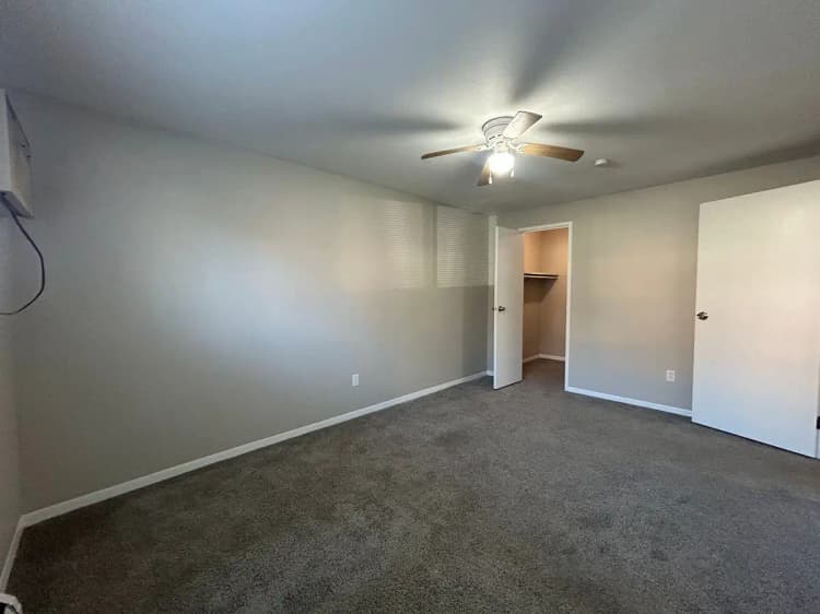 undefined apartments for rent - image - large (22).jpg