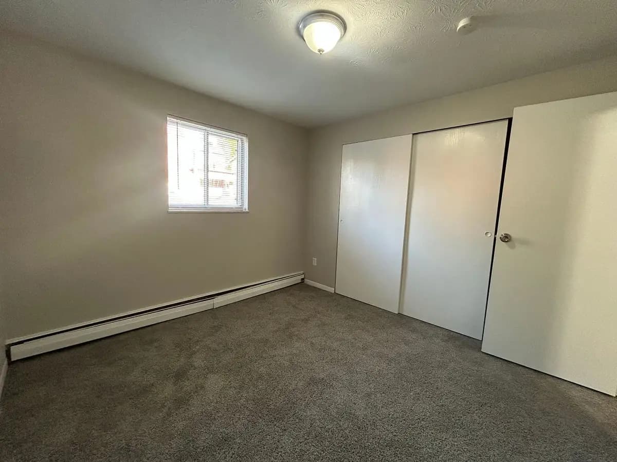 830 Nebraska Ave - Apartment - 25