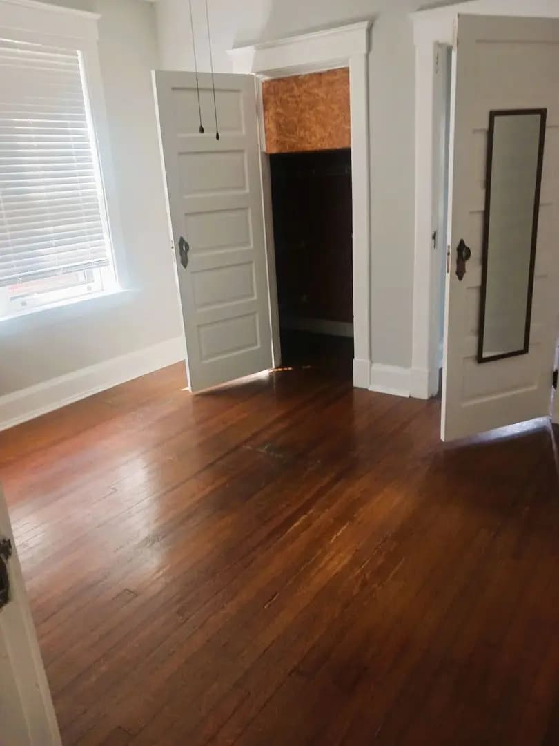 2127 Slane - Apartment - 12
