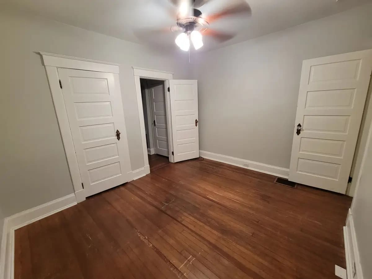 2127 Slane - Apartment - 16