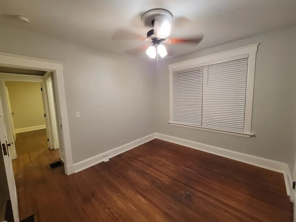 2127 Slane - Apartment - 17