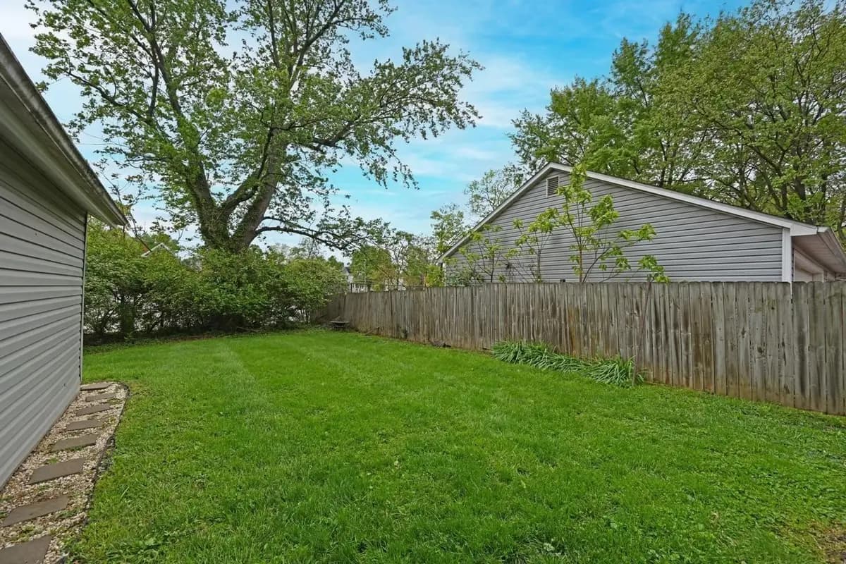 2127 Slane - Apartment - 18