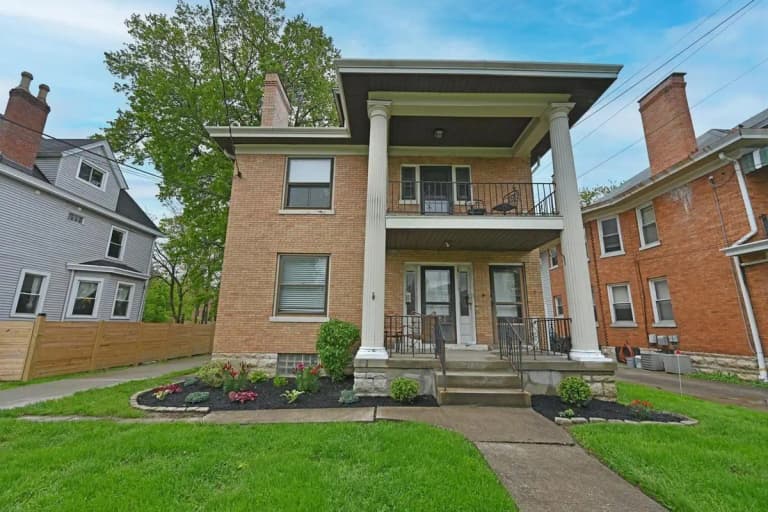 undefined apartments for rent - image - large (6).jpg
