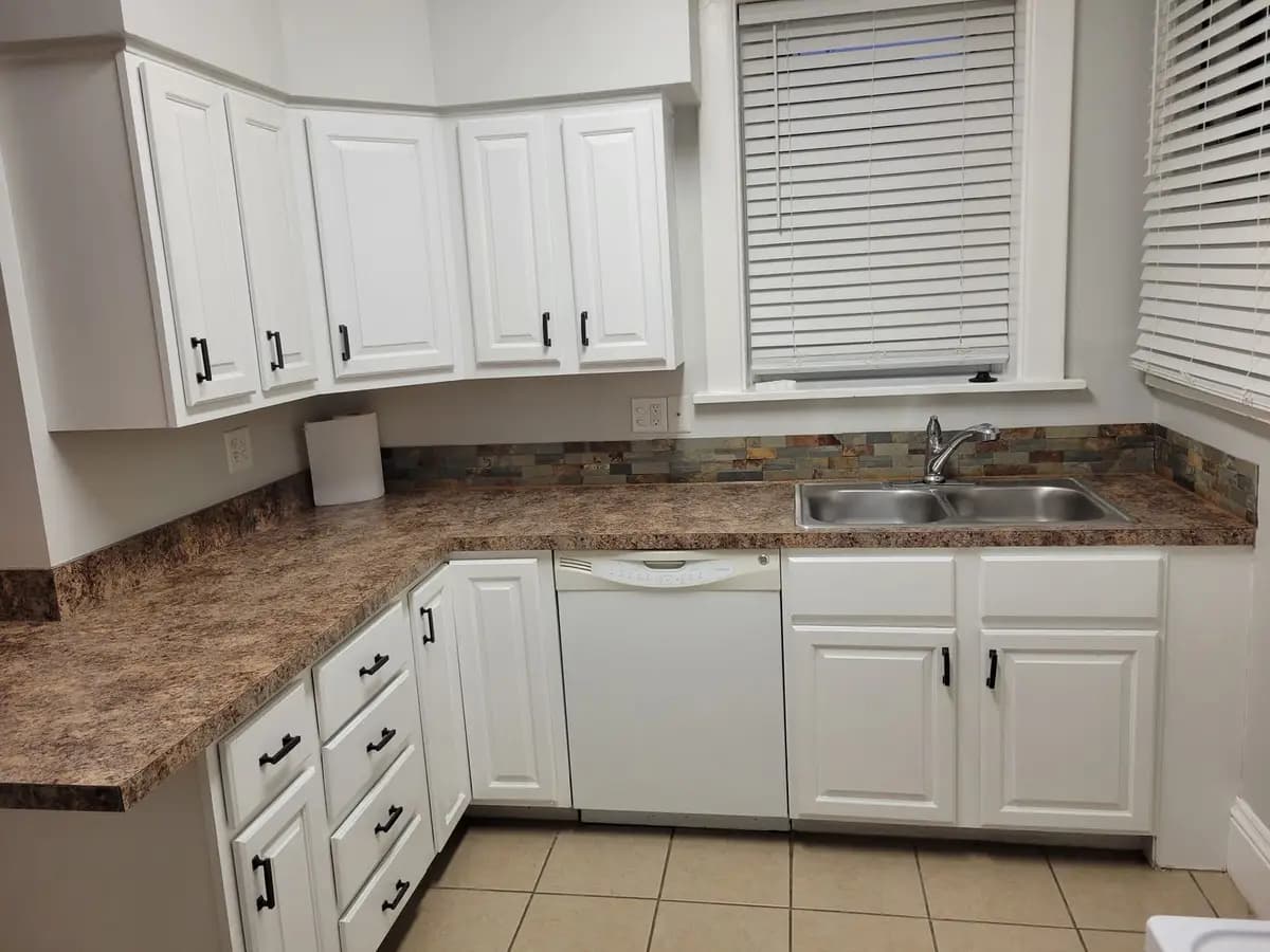 2127 Slane - Apartment - 10