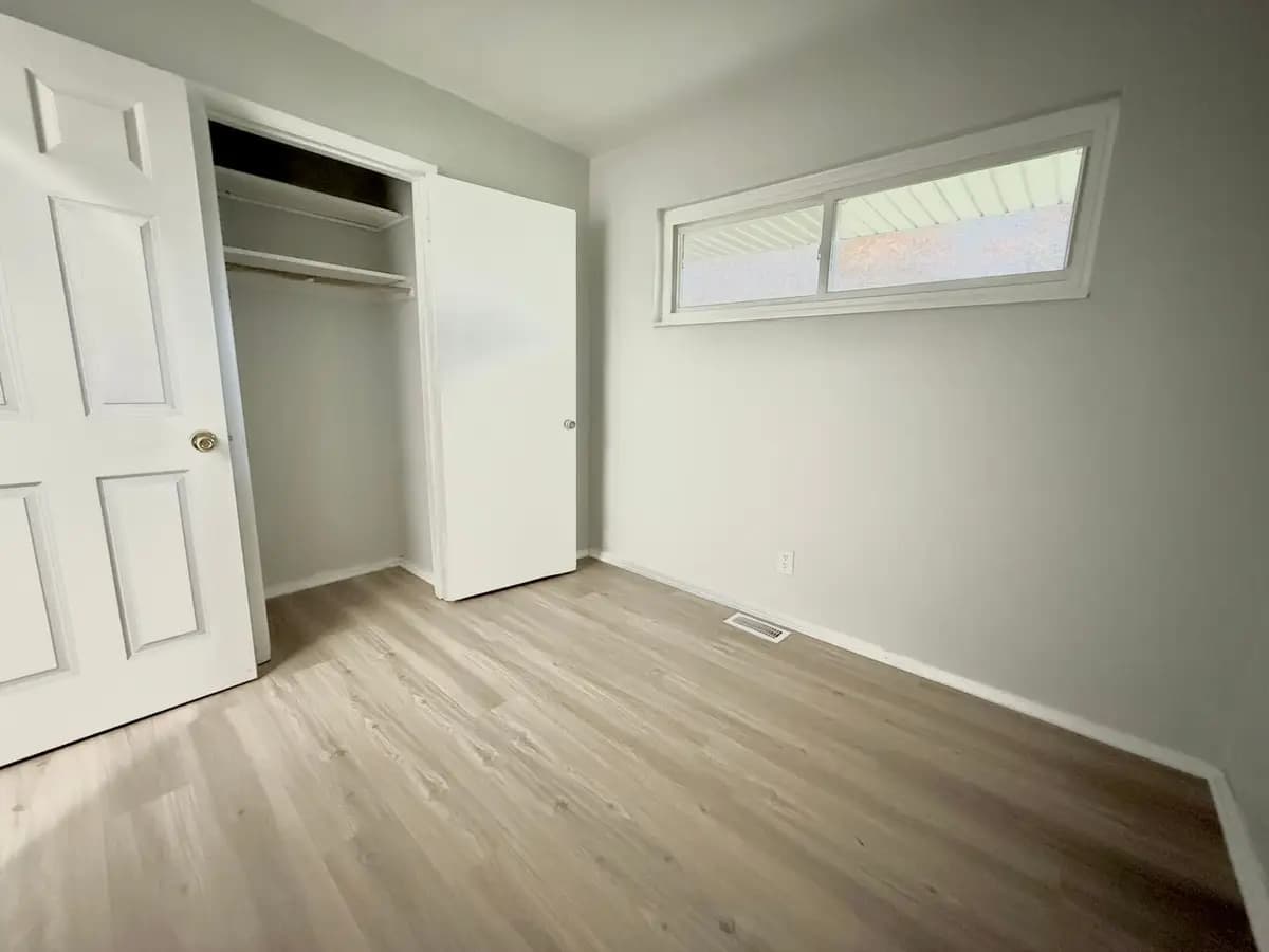 undefined apartments for rent - image - large (8).jpeg - 2