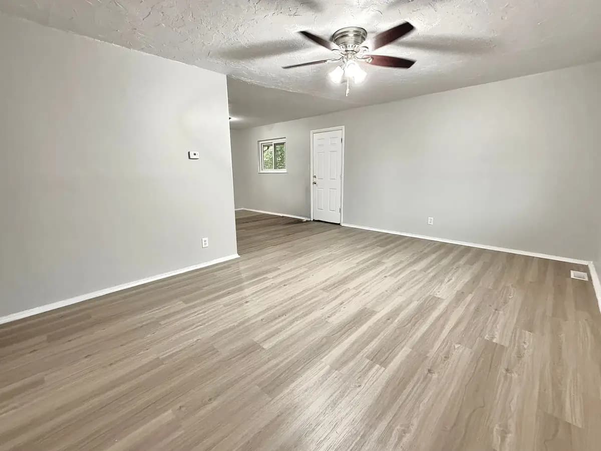 undefined apartments for rent - image - large.jpeg - 3