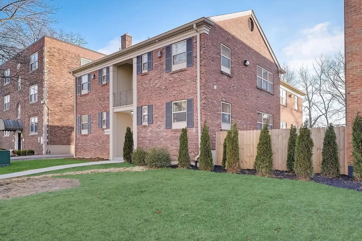Victory Parkway Apartments - 1 - Apartment - 2