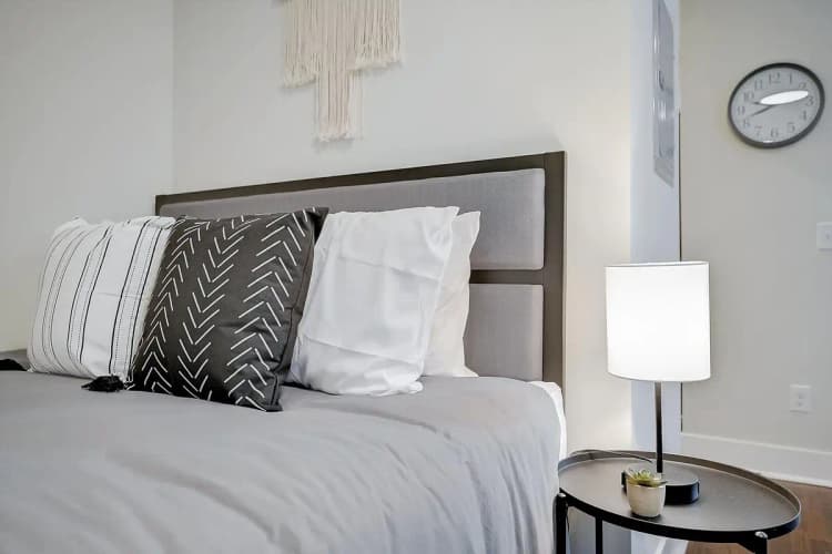 undefined apartments for rent - image - large (4).jpg