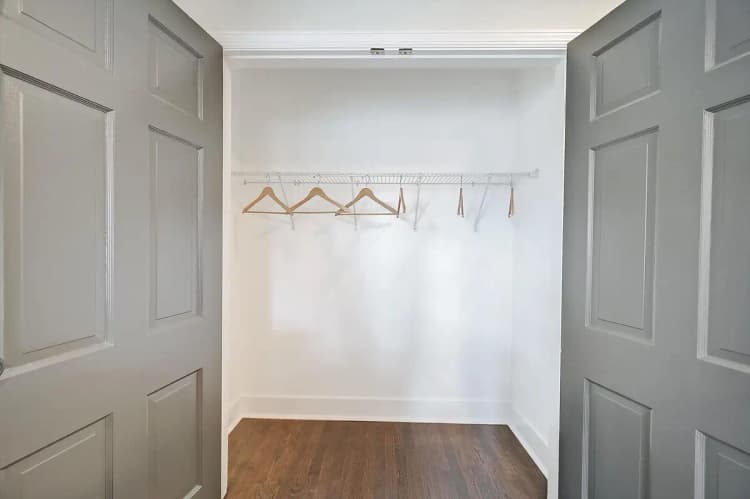 undefined apartments for rent - image - large (8).jpg