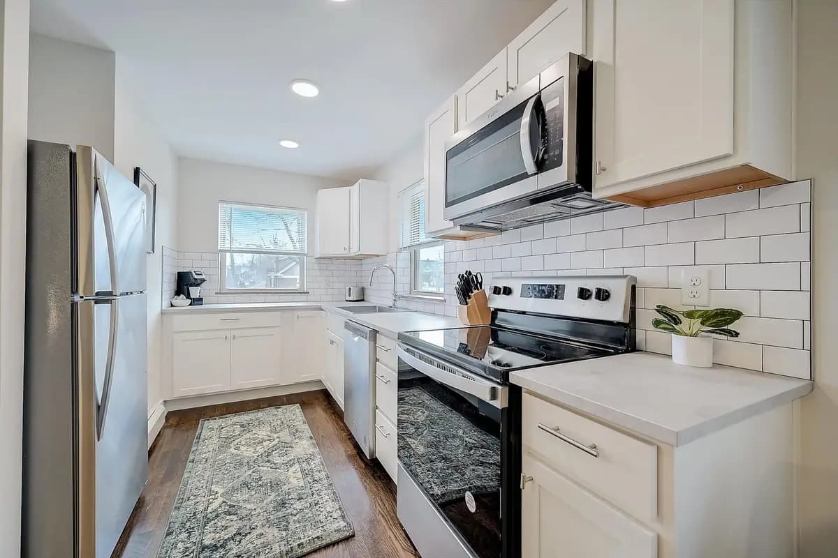 Victory Parkway Apartments - 1 - Apartment - 11