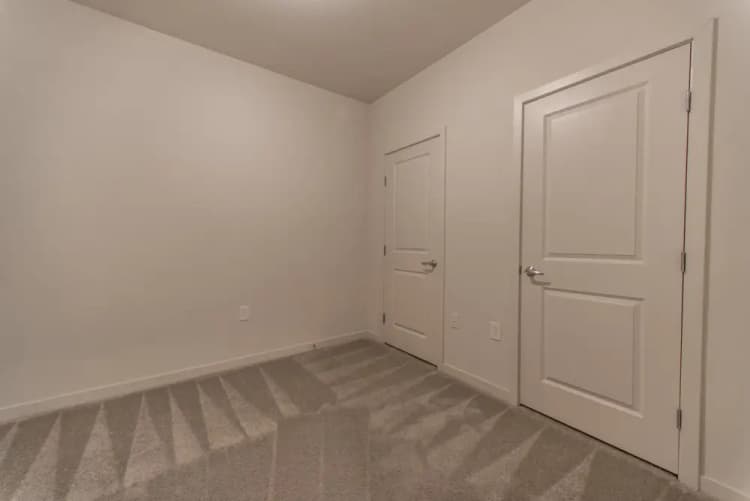 undefined apartments for rent - image - VP3- 403-15.jpg