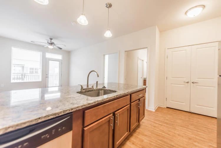 undefined apartments for rent - image - VP3- 413-4.jpg