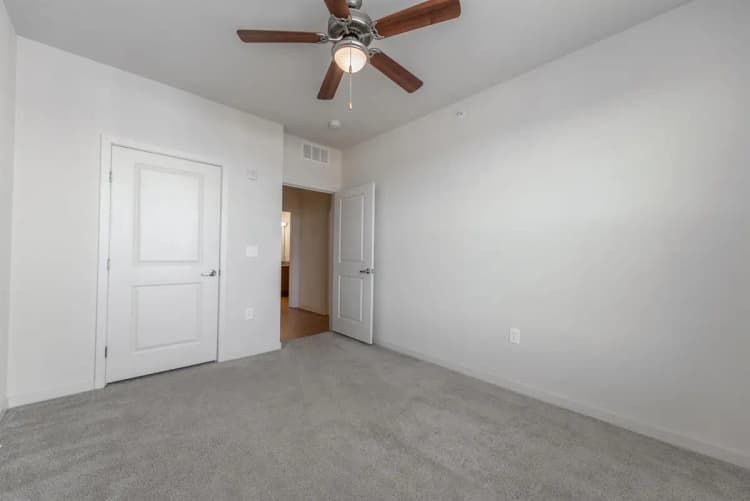 undefined apartments for rent - image - VP3- 421-10.jpg