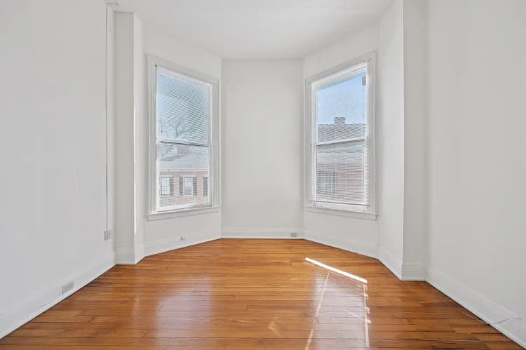 undefined apartments for rent - image - Colonial_U4_006.jpg