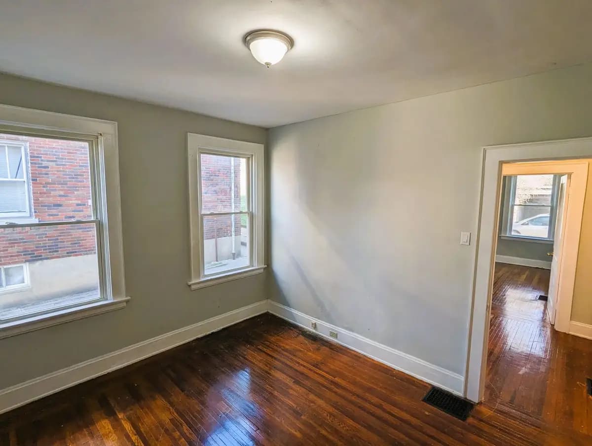 undefined apartments for rent - image - large (2).jpg - 3