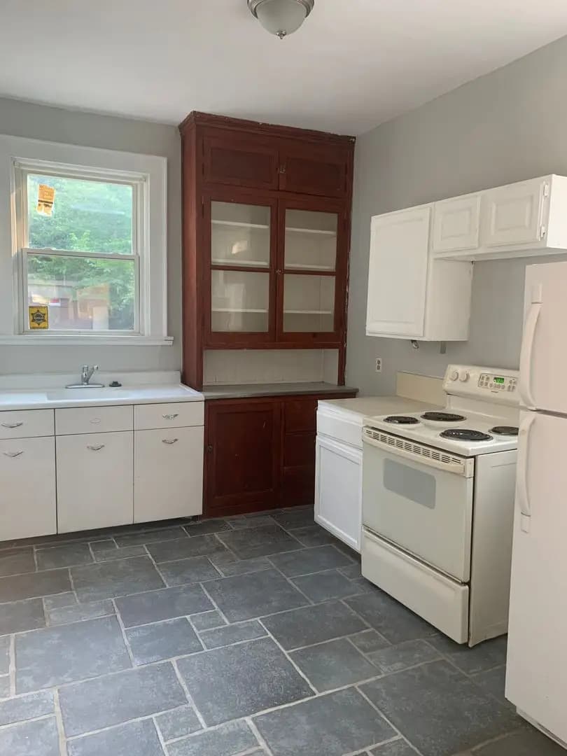 undefined apartments for rent - image - large.jpeg - 0