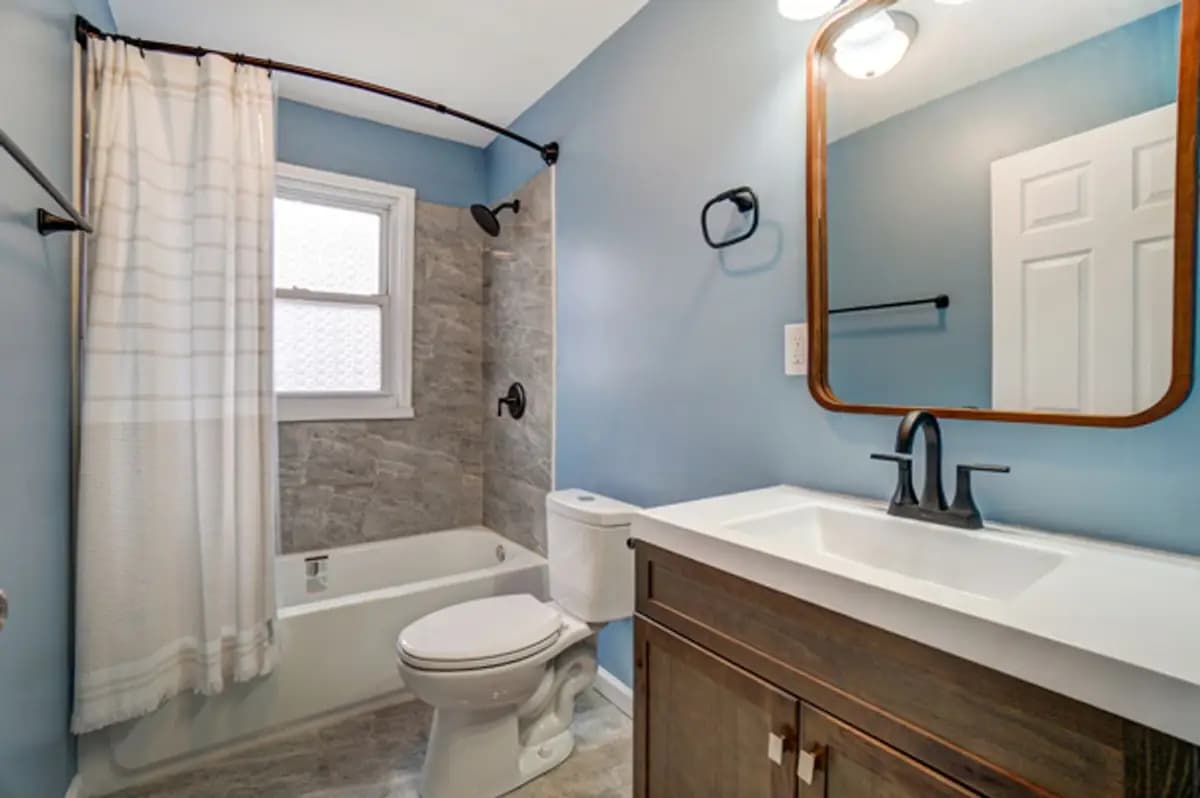 undefined apartments for rent - image - large (14).jpg - 1