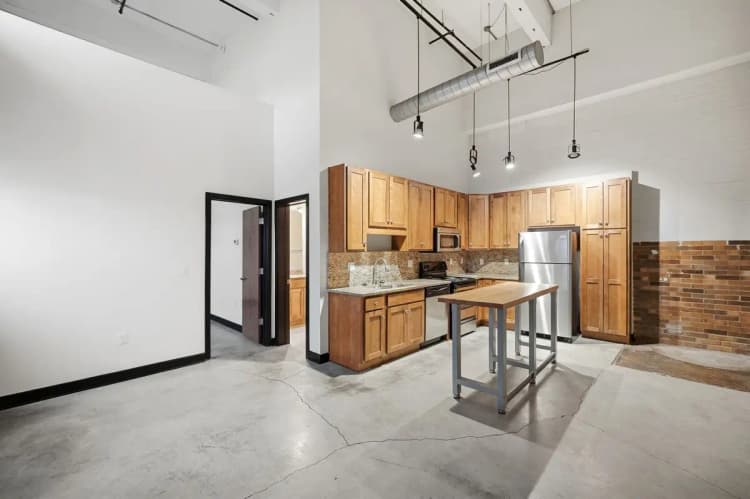 undefined apartments for rent - image - large.jpg_25.jpeg