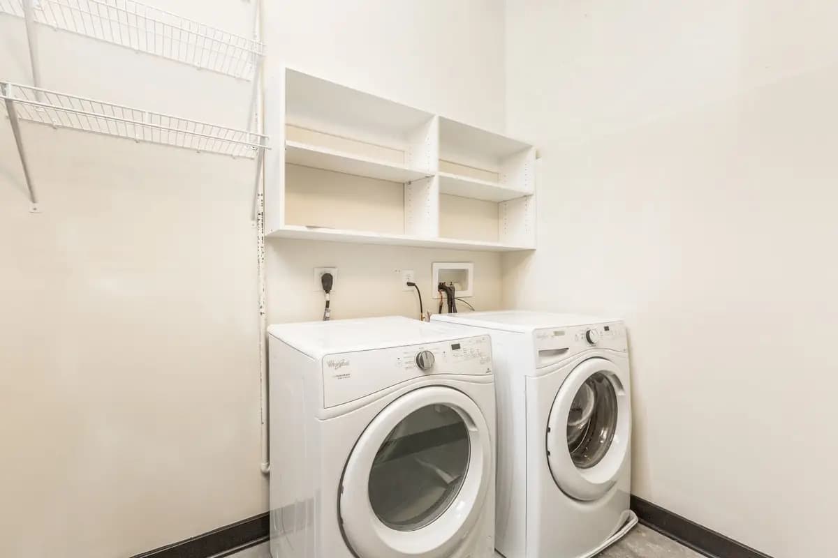 undefined apartments for rent - image - original.jpg_11.jpeg - 3