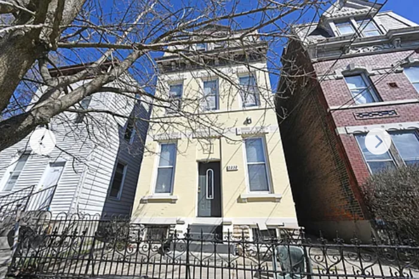 undefined apartments for rent - image - large (1).png - 1