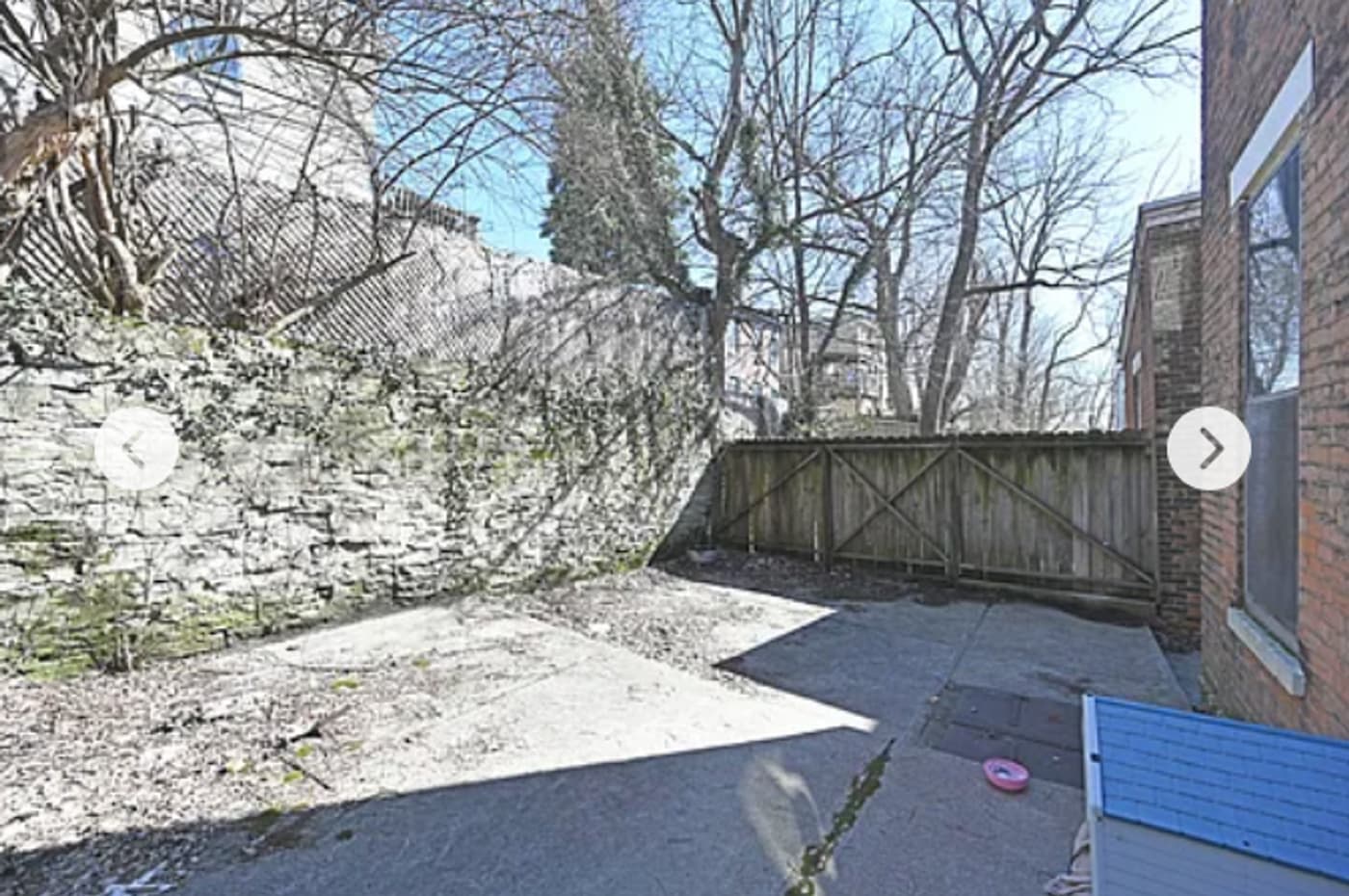 undefined apartments for rent - image - large (13).png