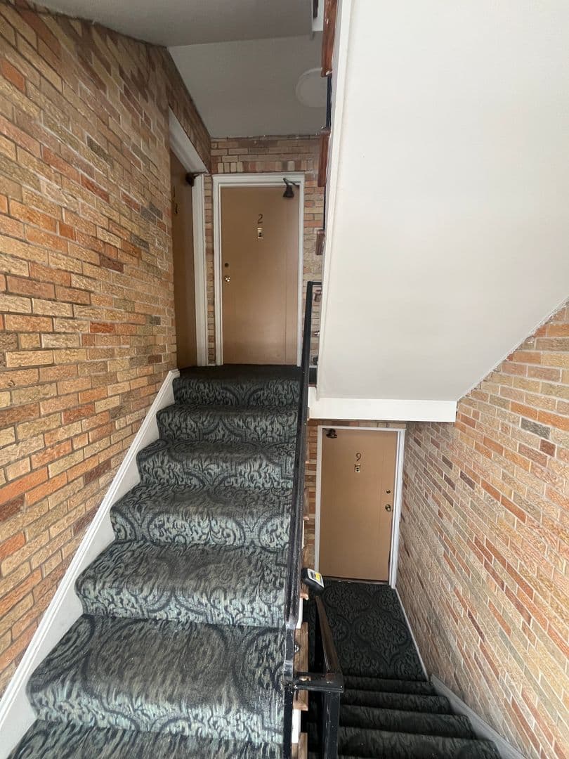 undefined apartments for rent - image - large.jpeg - 1