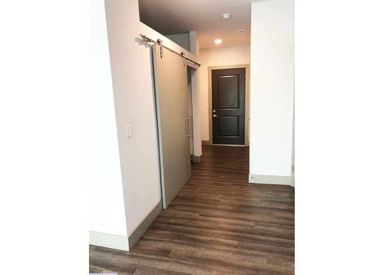 undefined apartments for rent - image - large-1287.jpg