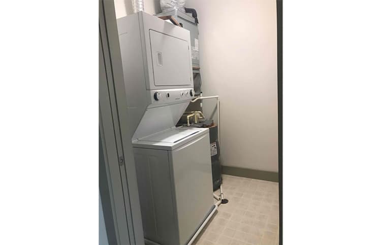 undefined apartments for rent - image - large-1322.jpg